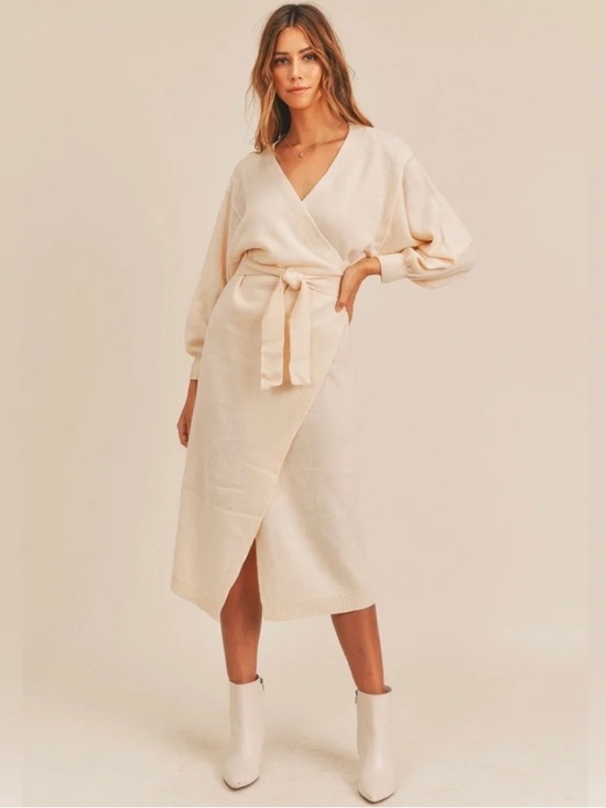 Mable Dresses & Skirts - Mable Jovie Knit Sweater Midi Dress Wrap Dress